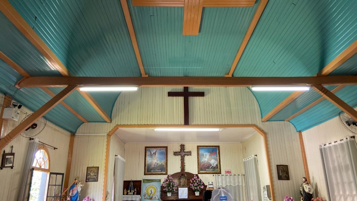 Igreja Exaltação da Santa Cruz – Linha Santa Cruz